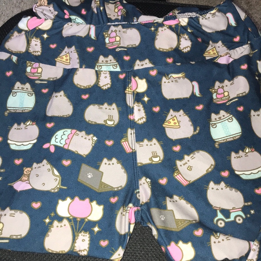Pusheen cat leggings